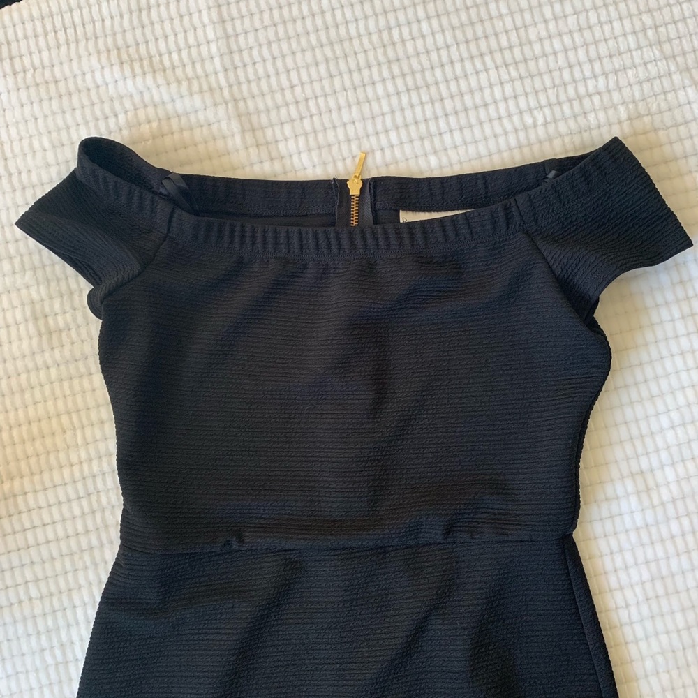 Premier Amour Black Dress 👗 - Picture 4 of 11